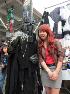 Sauron! Amazing costume! 